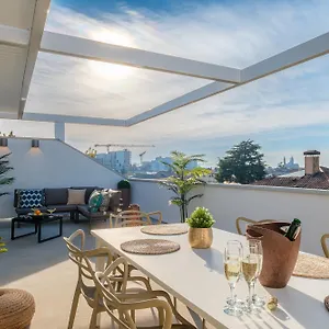 Lux Attic Appartamento